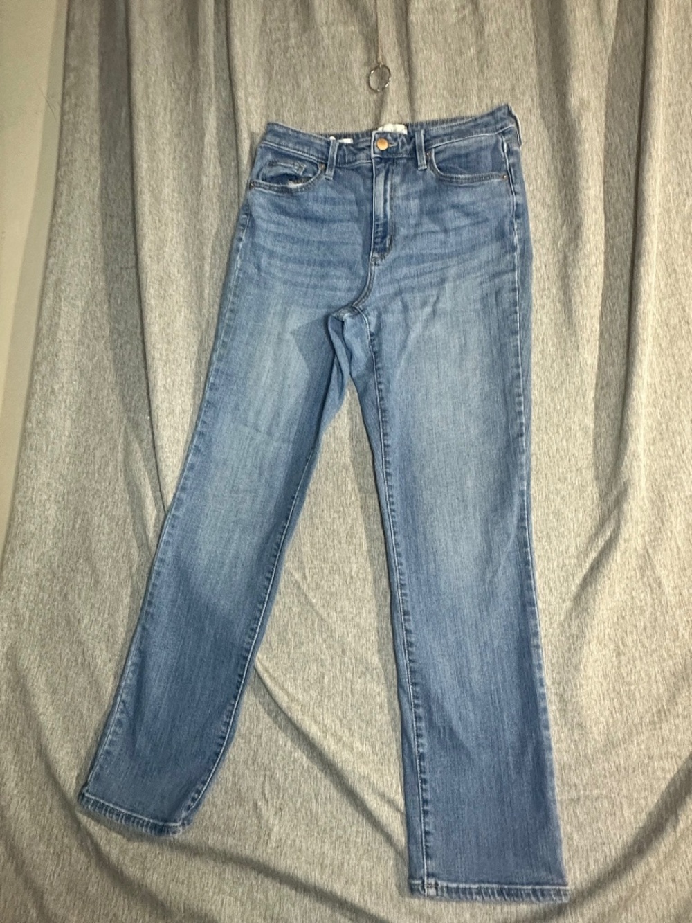 Universal Thread High Rise Slim Straight Jeans Medium Wash - Size 8/29R